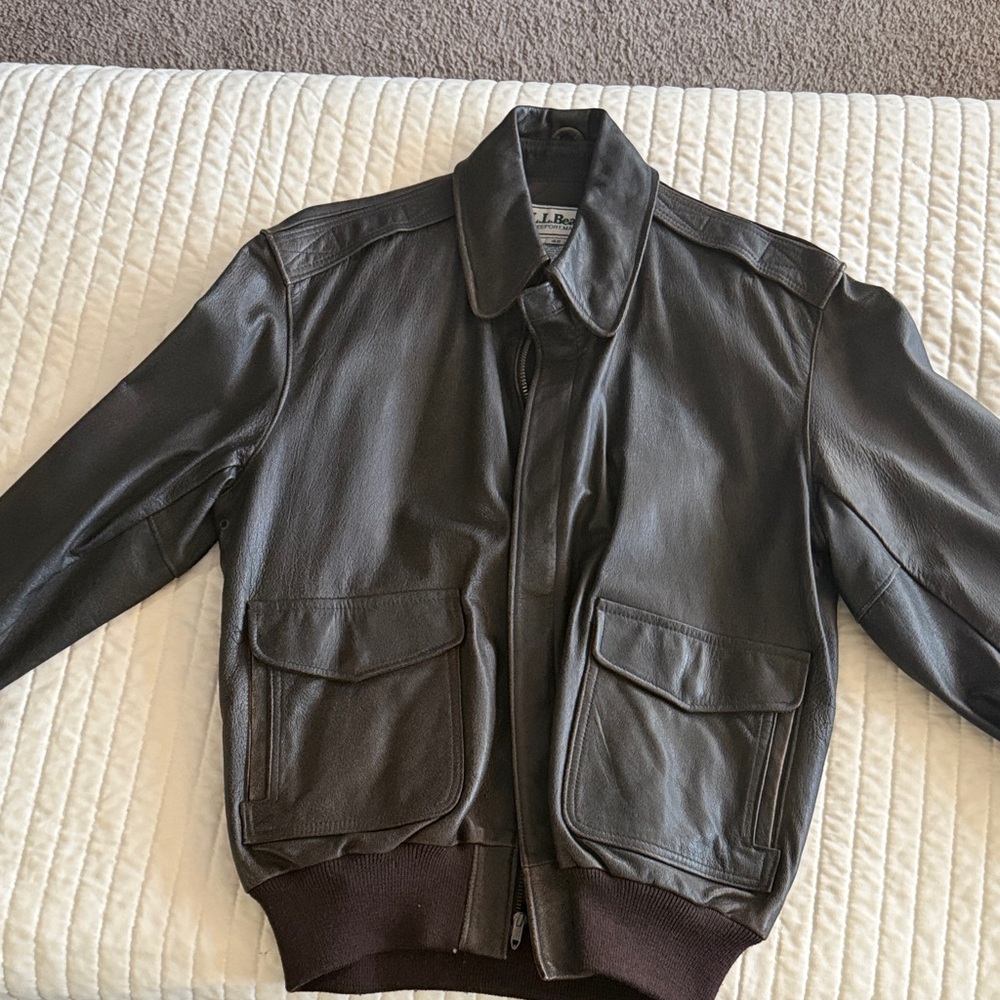 LL Bean Men's Dark Brown Leather Jacket
